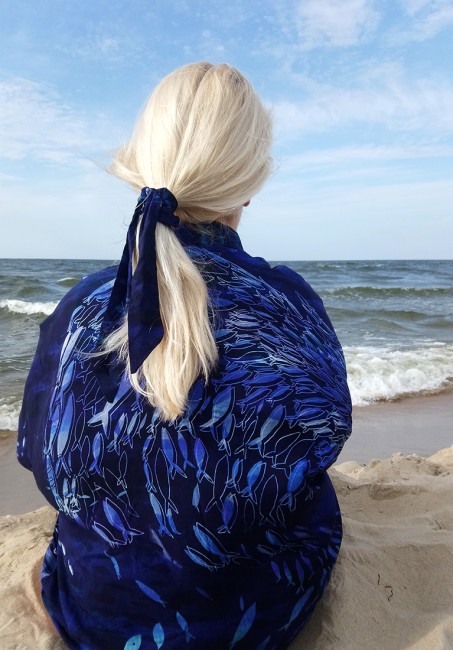 ocean granatowy