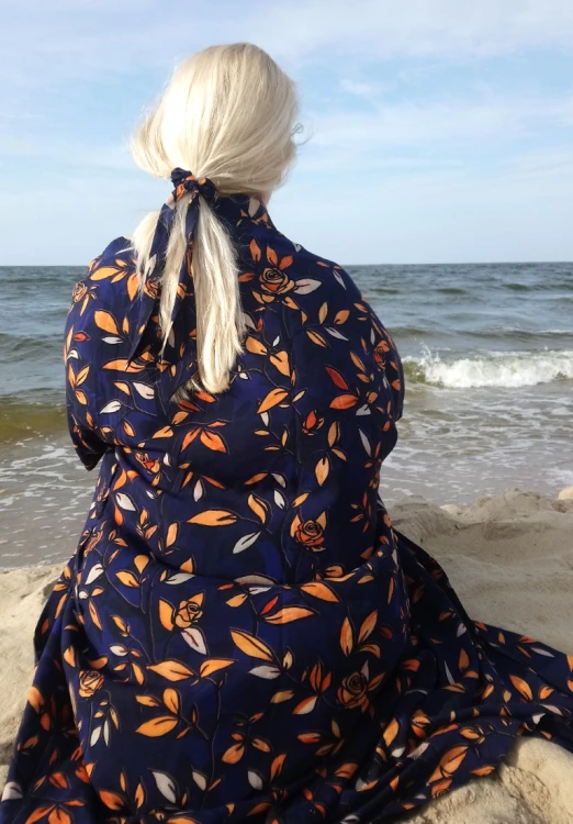 pomarańczowe liście