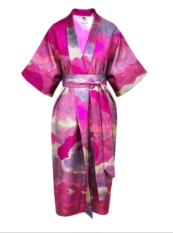 różowe kimono w chmury.jpg