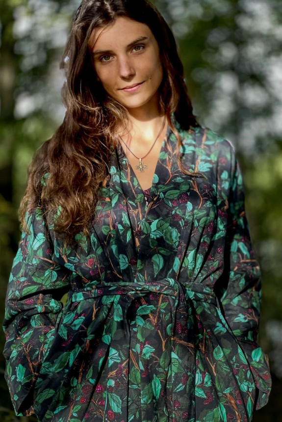 bluza zielona leśne maliny wzorzysta NAWROTANKA.jpg