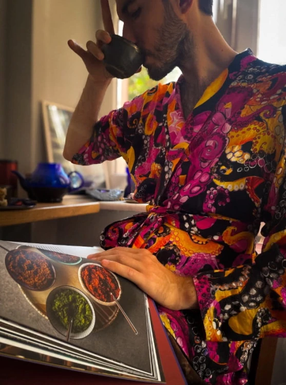 OSMIORNCA PRINT ksiazka kucharska kimono zota antyk nawrotanka (2).jpg