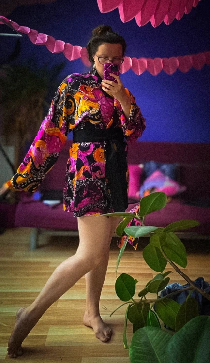 KIMONO OŚMIORNICE.jpg