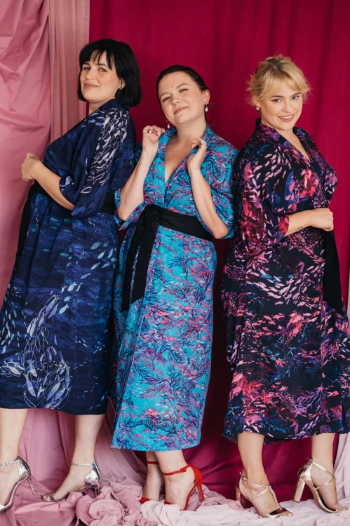 NAWROTANKA wiskozowe kimono w kolorowe rybki druhny sukienki na wesele.jpg