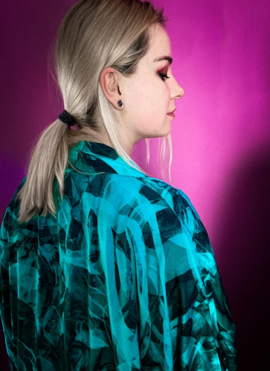 turkusowe kimono zorza poalrna blondynka nawrotanka (1).jpg
