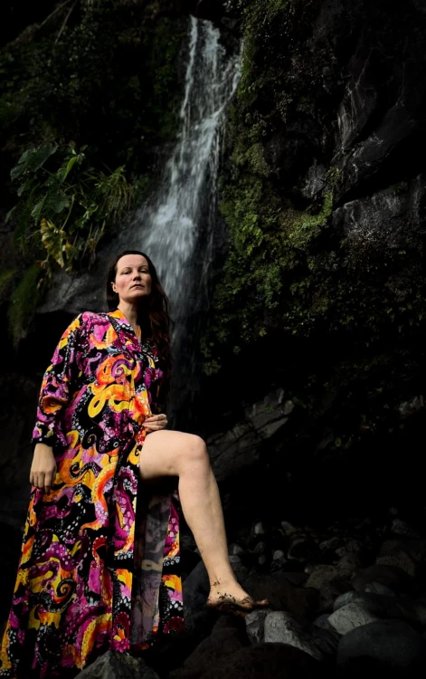 złote ośmiornice kimono maxi sukienka kopertowa fuksja na wakacje urlop nad morzem sycylia madera (13).jpg