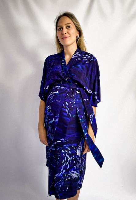 granatowe kimono dla ciezarnej.jpg
