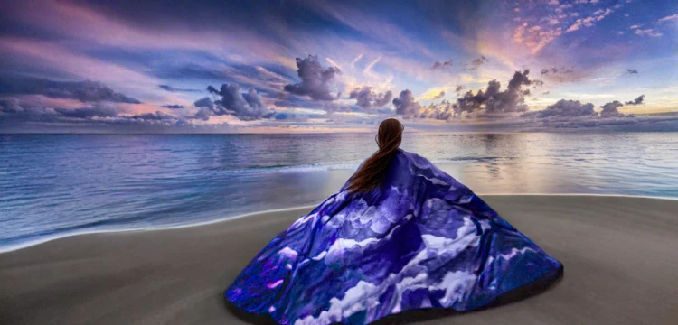 kimono chmury fioletowe szare pastelowe niebo nad morzem spacer sensryczna fotografia w ruchu plaża nawrotanka płaszcz na wakacje letni zwietny MAXI DŁUGI