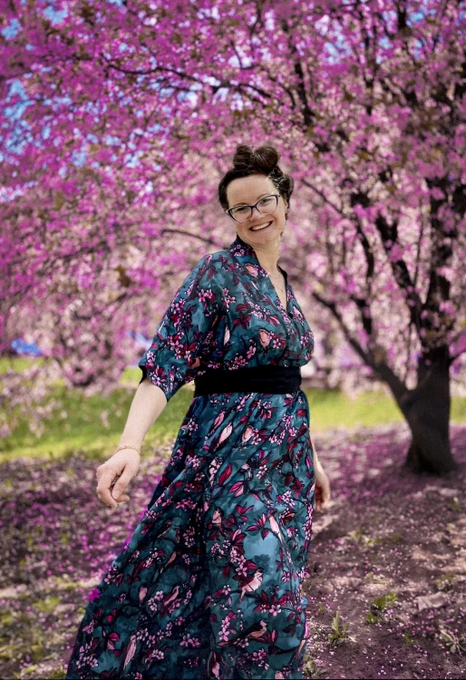 wiosenna sukienka kimonowa wzór sakura NAWROTANKA.jpg