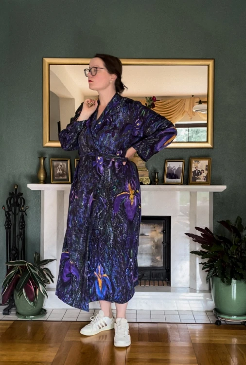 kimono maxi premium IRYSY sukienka kopertowa nawrotanka do białych sneakersów (1).jpg