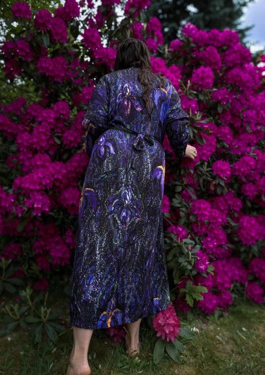 kimono w kwiatowy wzór.jpg